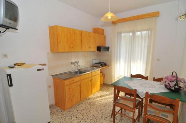 Eva Apartments Limenaria  Extérieur photo